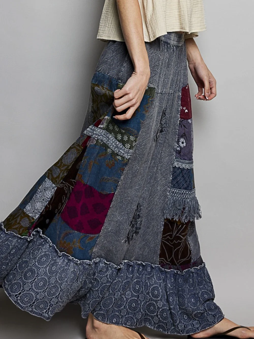 POL "The Sonya Embroidery Patchwork " Maxi Skirt Sz Small - Picture 2 of 5